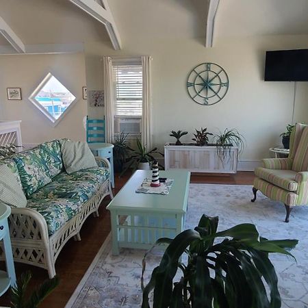 Pierhouse Bed & Breakfast Kill Devil Hills Esterno foto