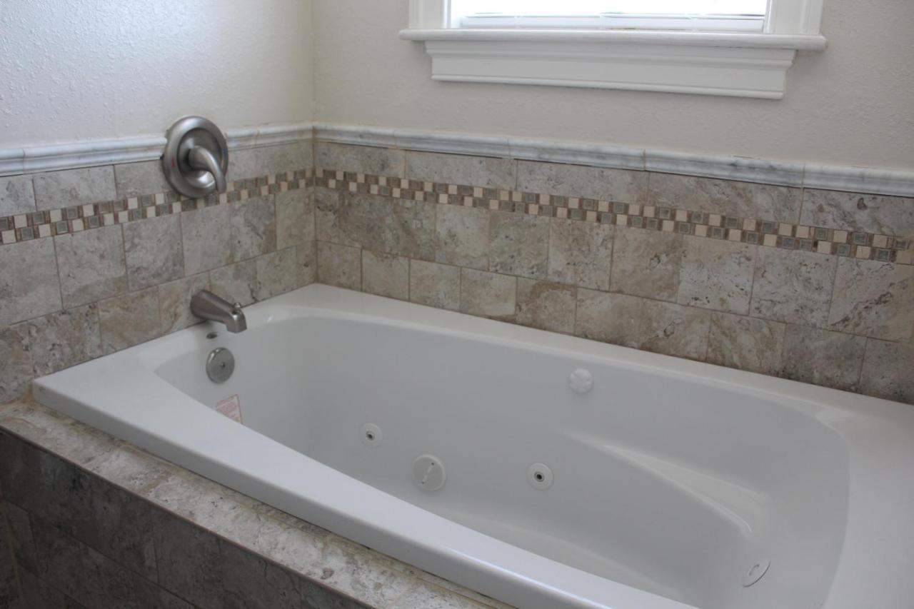 Pierhouse Bed & Breakfast Kill Devil Hills Esterno foto